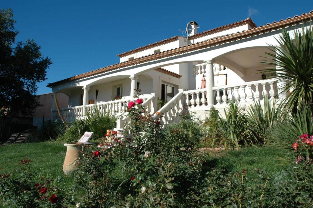 Villa Chiara Magalas Bagian luar foto